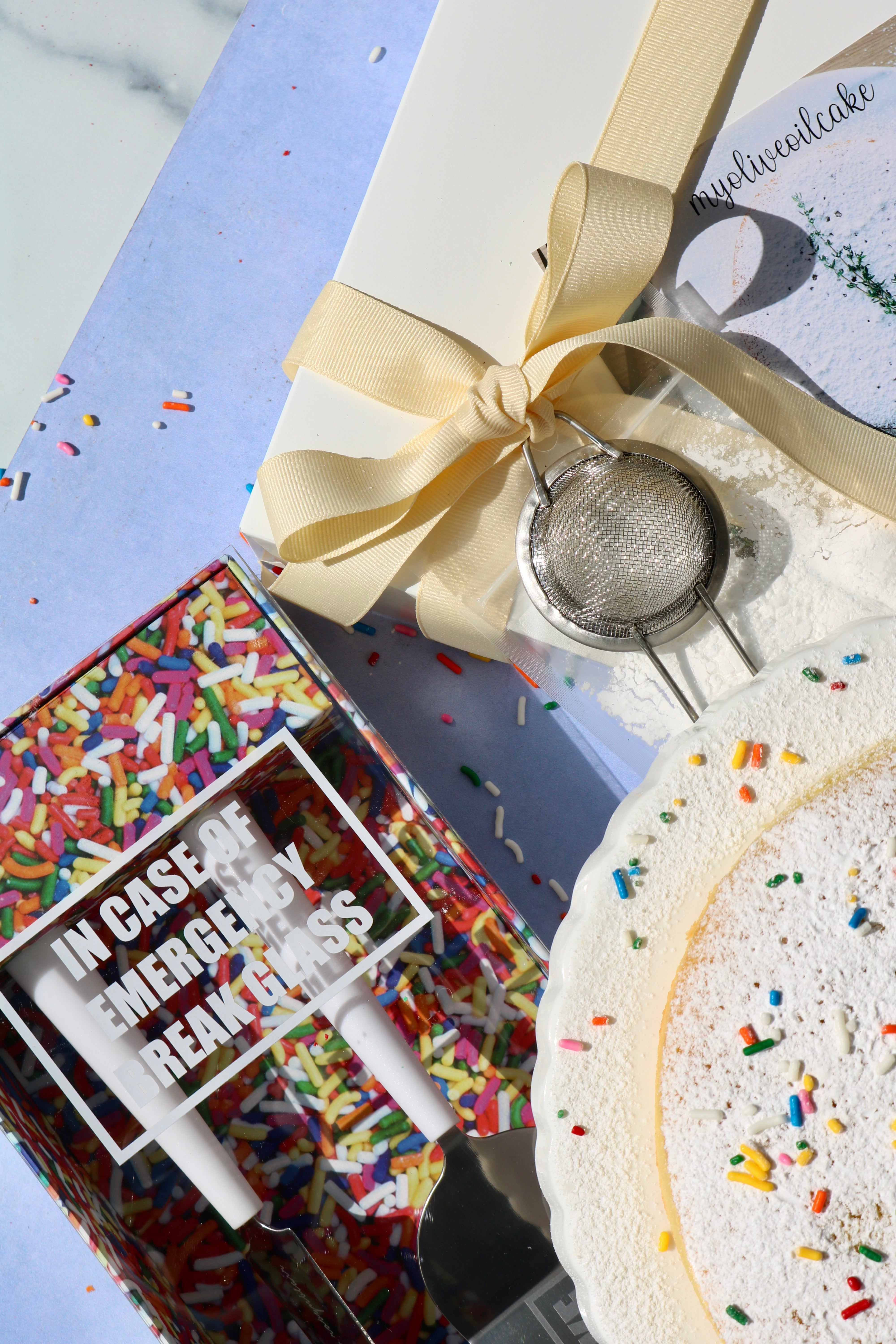 Cake Server + My Olive Oil Cake - Original
