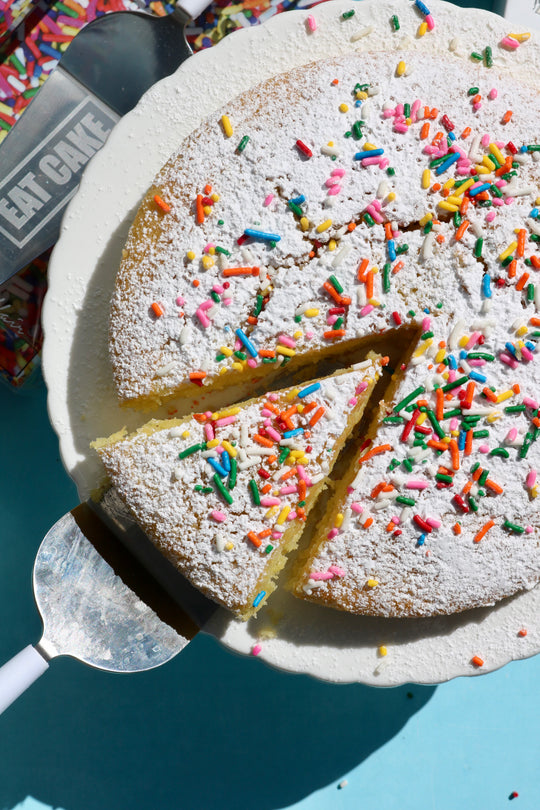 Cake Server + My Olive Oil Cake - Original