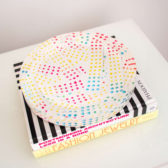 Oversized Dancing Dots